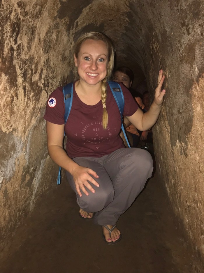 sv - 9 cu chi tunnels