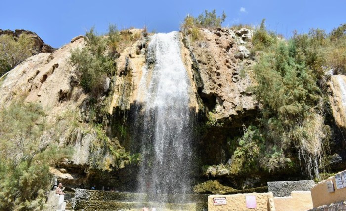 dead sea hot springs