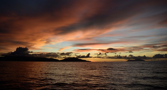Sunset sailing from Praslin